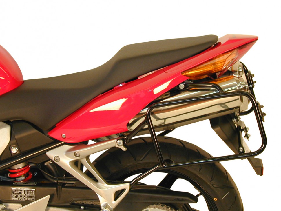 Кофры, мотосумки, защитные дуги и багажные решения для мотоцикла